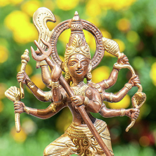 Diverse Statuen