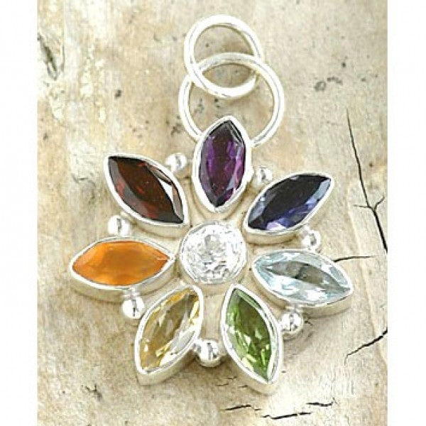 Anhänger Chakra-Stern | mit Zirkonia im Zentrum