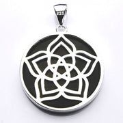 Anhänger Doppelte Venusblume auf Onyx