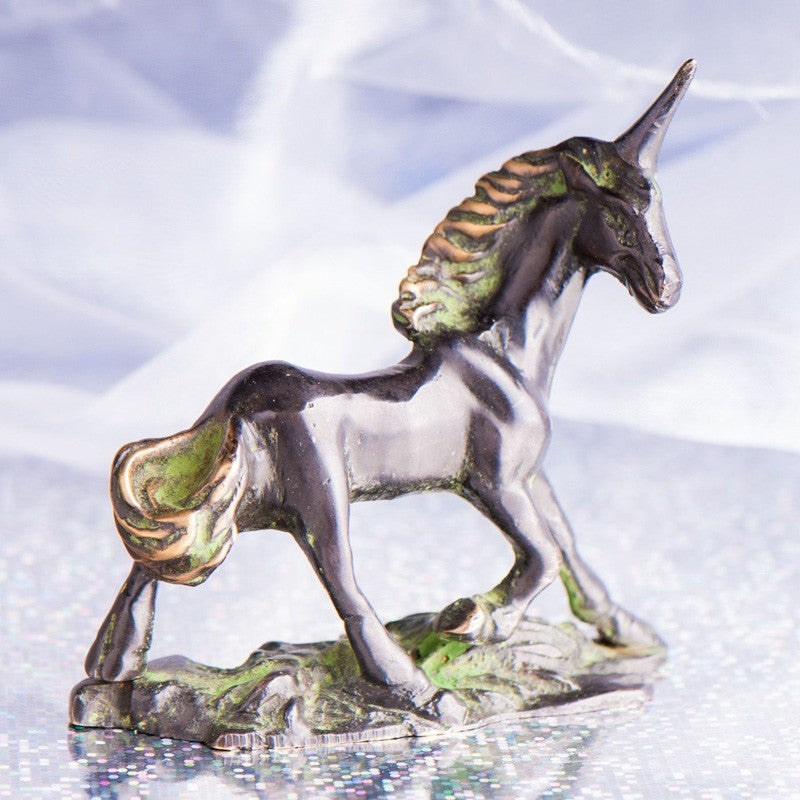 Fabeltier Einhorn in Antik-Optik