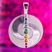 Chakra Balance Anhänger mit Swarovski Elements