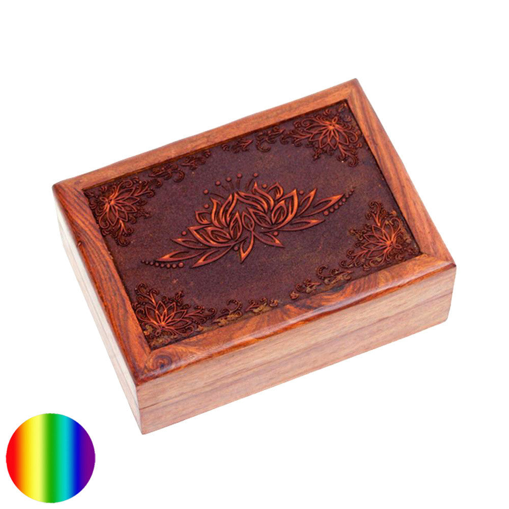Holzschatulle - Lotus geschnitzt | aus Akazien Holz